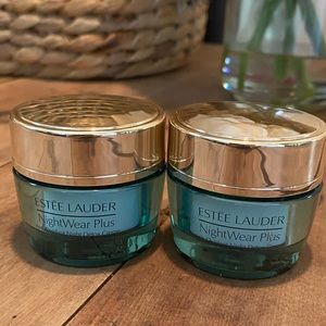 Estée Lauder Nightwear Plus